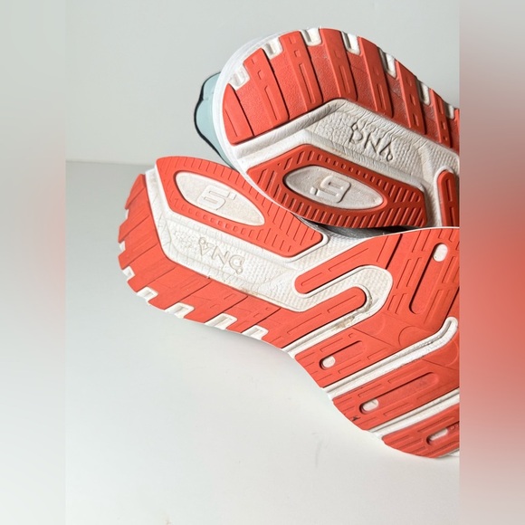 Brooks Launch 9 Womens Running Walking Shoes Blue Athletic Sneakers mdmB - Picture 7 of 8